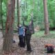Fledermauskundler mit Telemetrie-Antennen (J. Scharon)