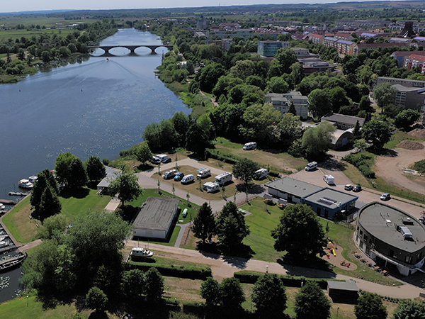 Luftaufnahme des Stroam Camp in Schwedt